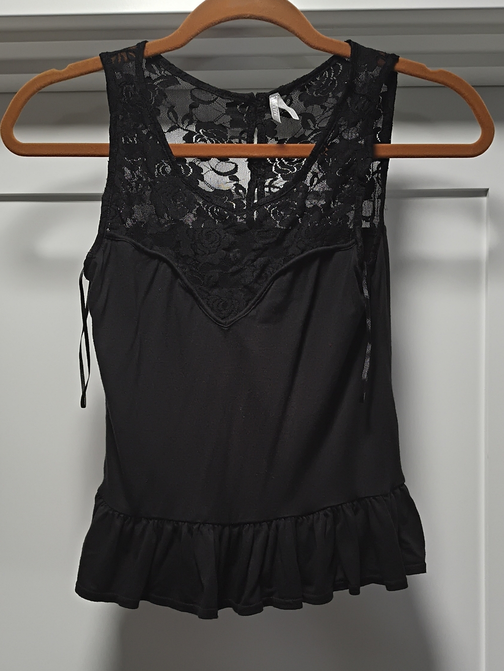 Max Edition Black Lace Trim Ruffle Tank
